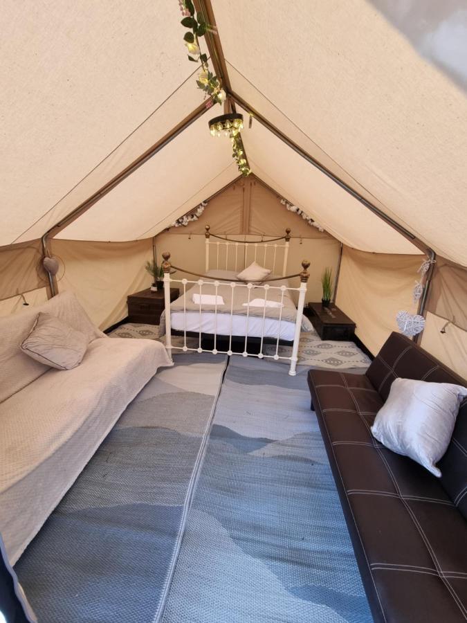 Glamping In Style, Prospector Tent Crawley  Esterno foto