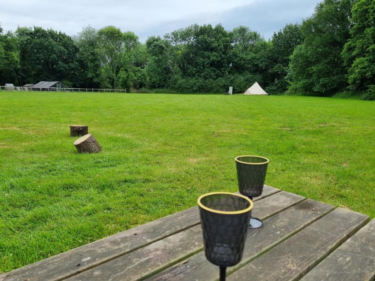 Glamping In Style, Prospector Tent Crawley  Esterno foto